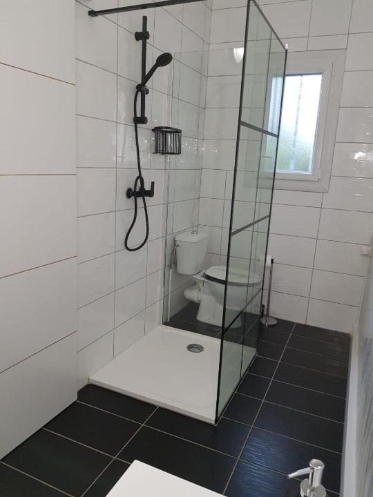סרלט Chambre D'Hotes Domaine Des Oliviers מראה חיצוני תמונה